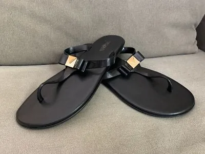 MICHAEL KORS Women's CAROLINE Black Gold Jelly Thong Bow Sandals US 8 EU 39 • $29.99