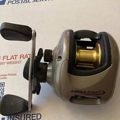 Bass Pro Shops Mega Cast MCX 1000H 3BB Baitcast Reel  • $29