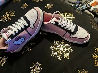 Hello Kitty Sneakers Pink N Black • $30