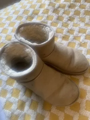 Genuine Ugg Ankle Boots Size 6  • £15