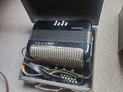 Used Hohner Ouverture Accordion Accordeon Fisarmonica In C/F • $399