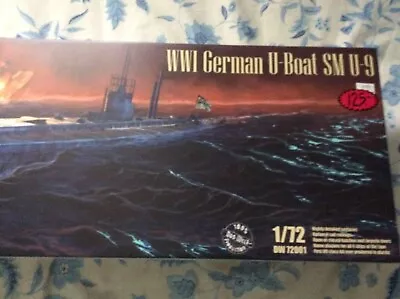 1/72 Das Werk #72001 S.M. U-Boat 9 Open Box/ CONT.SEALED-[COFFEE STAIN ON INSTRU • $120