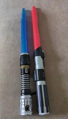 Star Wars Darth Vader Lightsabers Set Hasbro Red & Blue Extendable *NOT WORKING* • £14.99