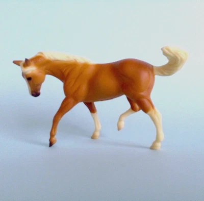 £8 • Buy Breyer Stablemate Palomino Horse From 5201 Western Set G2 Appaloosa Mould 00-04