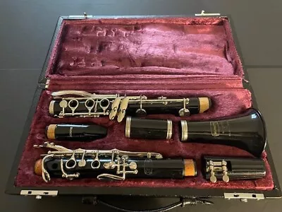 Clarinet Bundy Resonite Selmer Co. Pre-owned With Hard Case. • $74.99