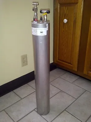 McCann’s Manitowoc Vertical Carbonator Tank 4  X 25.5  125PSIG 3001873 • $179