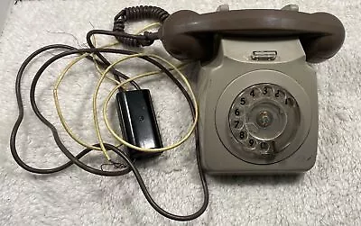 Vintage BT746F Dial Telephone. Two Tone Grey • £19.99