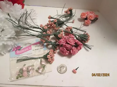 Lot Of Miniature To Small Silk Flowers On Wire By Nicole Co.   Crafting • $1.99