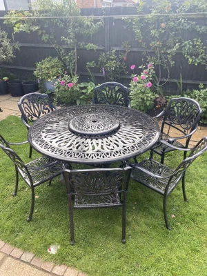 £800 • Buy Hartman Amalfi Cast Aluminium Garden Table And 6 Chairs 