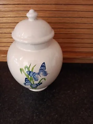 Vintage FTD White With Blue Butterflies And Ginger Grass Vase With Lid Thailand • $14.99