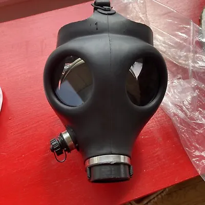 Vintage New Unused Surplus 57967 Israeli Military Surplus M15 Gas Mask • $75