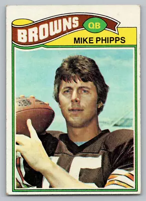 1977 Topps Mike Phipps Cleveland Browns #7 • $1.79