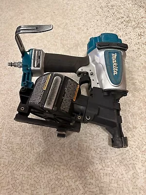 MAKITA AN454 Roofing Nailer • $125