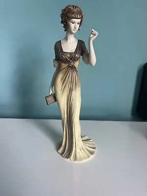 £15 • Buy The Regal Collection Figurine - Maggie P022