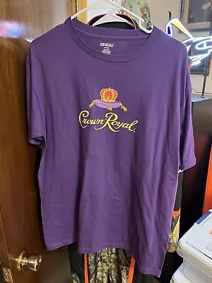 RARE Vintage NASCAR 2010 Matt Kenseth 17 Crown Royal Shirt L • $19.99