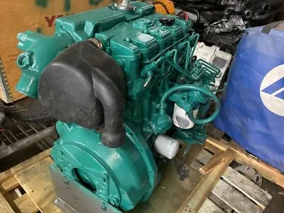 Volvo Penta D2-55F 55HP Marine Diesel Engine Bobtail • $7950