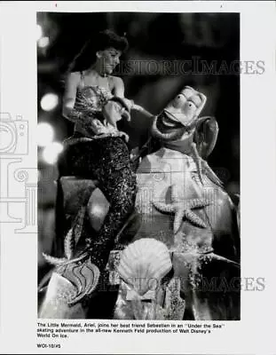 Press Photo Little Mermaid & Sebastian In Walt Disney's World On Ice - Srp21067 • $16.99