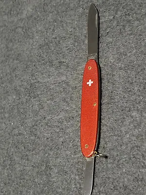 Victorinox Old Cross Red Alox Secretary Excelsior  • $50.78