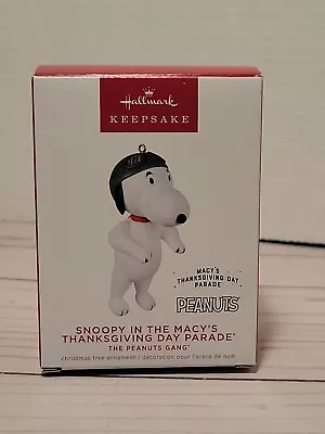 2022 Hallmark Keepsake Snoopy In The Macy's Thanksgiving Day Parade Ornament • $13.99