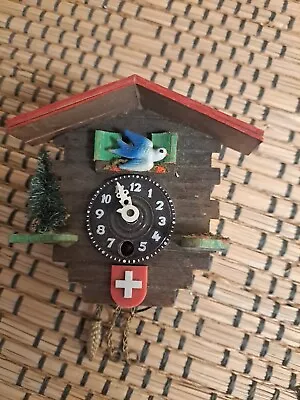 Vintage Wind-Up Cuckoo Clock No Key For PARTS Or REPAIR • $14.99