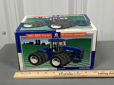 New Holland VERSATILE 9882 4WD Tractor TRIPLE Tires Collectors Edition 1:32 • $148