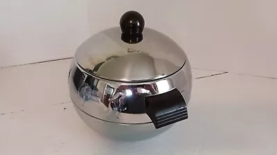 West Bend PENGUIN Ice Bucket With Lid  Hot Cold Server Bakelite Handles MCM Vtg • $27.99
