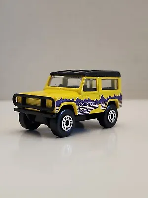 Matchbox Land Rover 90 Ninety Yellow  Mountain Trails  (Purple) 1:62 Scale • $8.99