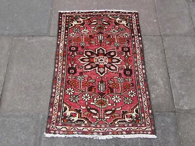 Vintage Hand Made Traditional Rug Oriental Wool Red Small Rug 97x67cm • £55