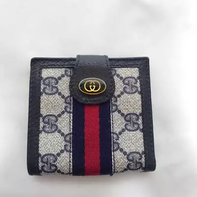 Authentic OLD GUCCI GG Shelly Line Vintage Bi-fold Wallet Leather Navy • $270