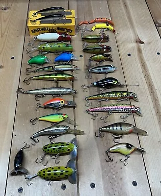 Large Lot Of Walleye Bass Top Water & Crankbait Fishing Lures**Total Of 26**  • $30