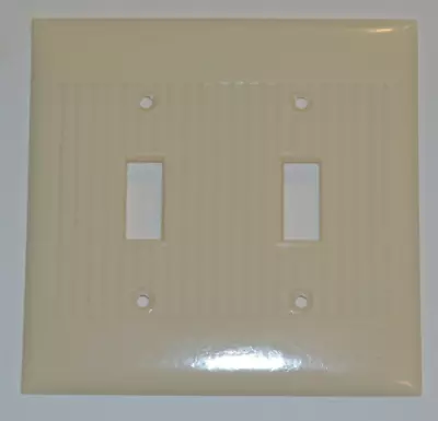 VINTAGE 60's BAKELIGHT RIBBED IVORY DOUBLE SWITCH WALL PLATES • $2.98