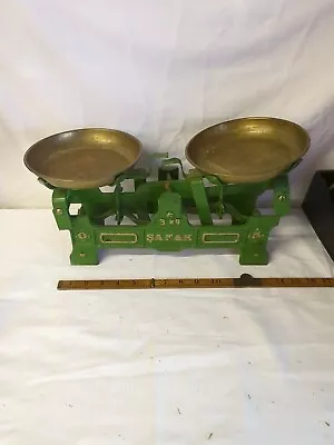 £10 • Buy Vintage Safak Cast Iron Scales.