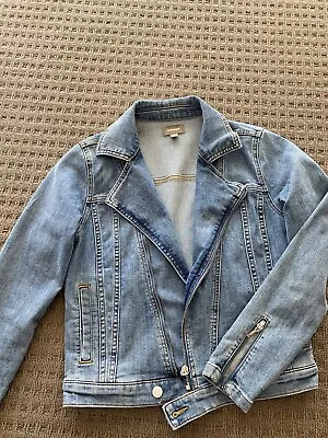 Sussan Denim Jacket 6-8 Cotton Stretchy  • $20