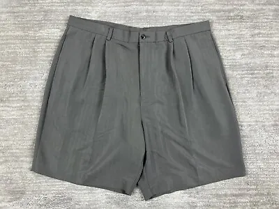 J. Ferrar Shorts Mens 40 Gray Pleated Lightweight Casual Outdoor • $9.99