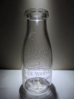 Antique Milk Bottle W.M. Evans Dairy Co NY & L.I. 1 Pt Embossed Cross Vtg Nice  • $18.50