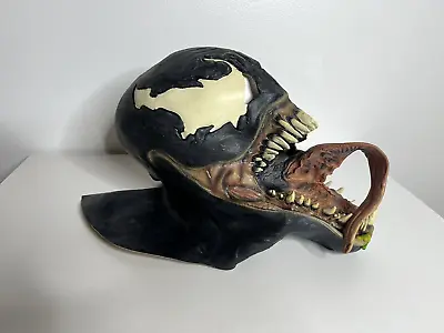 2002 Disguise Marvel Comics VENOM Rubber Latex Halloween Cosplay Mask  • $26