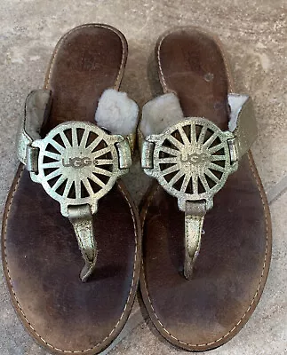 Ugg Women 8 Gold Leather Local Flat Flip-flop Sandals Bin4 • $12.99