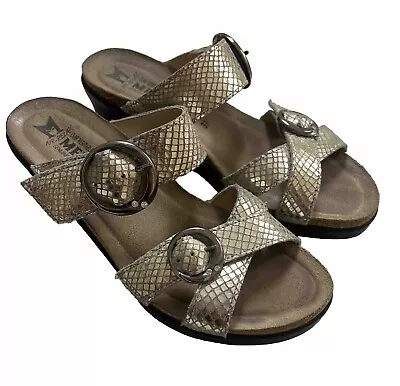 Mephisto Nuta Wedge Leather Sandal Metallic Gold Buckle Straps Size EU 37 US 7 • $35