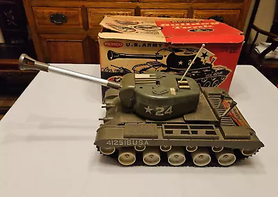 Vintage 1960s Battery Operated REMCO U.S. Army Bulldog Tank TOY USA ~ RESTORE! • $44