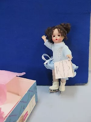 Madame Alexander Doll Figure 8 Total Moves In Box • $14.99