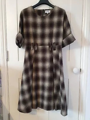 £35 • Buy Brora Check 100% Wool Dress 10 Tartan Tweed Fit & Flare Brown Beige