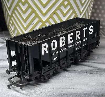 Hornby R103 OO Gauge Roberts Wakefield 20T Coal Hopper Wagon • £18.95