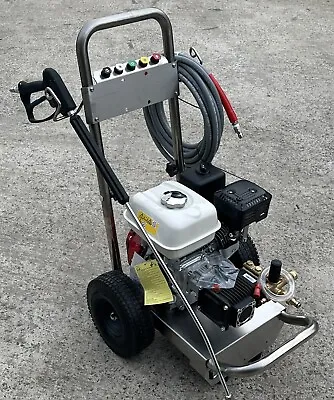 Honda Gx 200 Pressure Washer • £1099