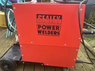 £500 • Buy Sealey MIG Welder Professional Gas/No-Gas 250Amp With Euro Torch Welding