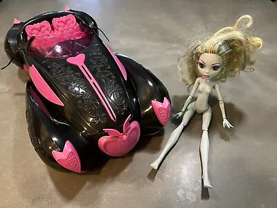 Monster High Car Draculaura Sweet 1600 Roadster Black & Pink Car + 2004 Lagoona • $14.99