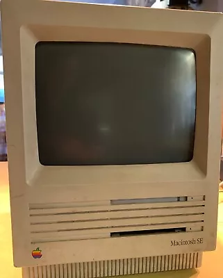 Apple Macintosh SE 1 Mbyte RAM Two 800k Drives M5010 Computer Only WORKING • $275