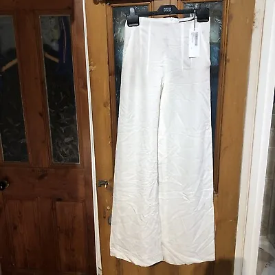 Karen Millen Size 6 White / Ivory Wide Leg High Waisted Trousers Size 6 • £19.99