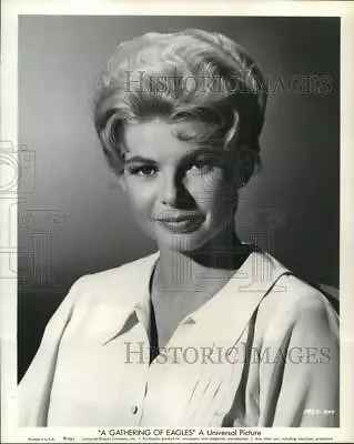 1963 Press Photo Actress Mary Peach In  A Gathering Of Eagles  Film - Pix27326 • $29.88