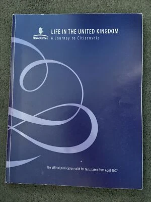 £9.99 • Buy LIFE IN THE UNITED KINGDOM - A Journey To Citizenship