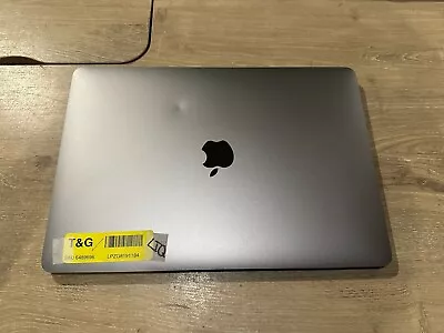 Apple MacBook Air A2337 (Late 2020) Laptop 13  M1 CPU 16GB RAM 256 SSD Gray • $675